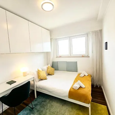 Spacious 3br With A Warm Terrace Apartment