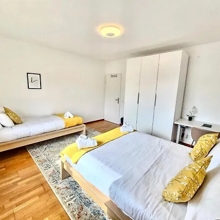Spacious 3br With A Warm Terrace Apartment *