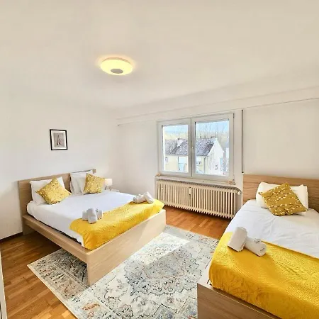 Apartment Spacious 3br With A Warm Terrace *